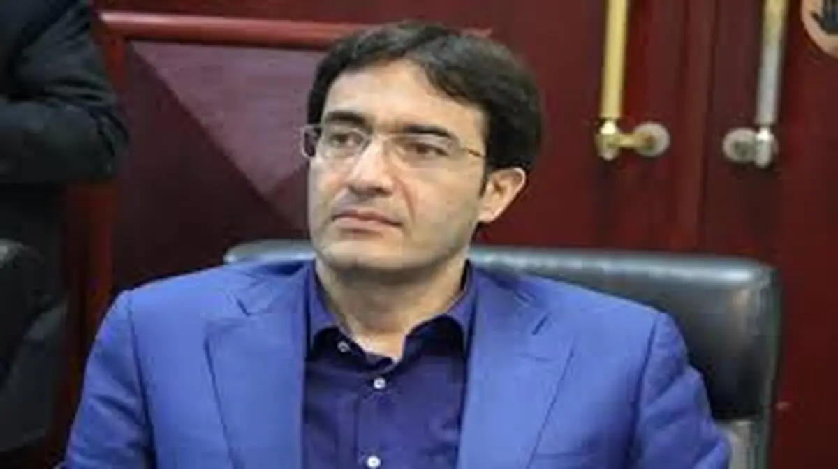 گمرک  |   تکذیب قاچاق پارچه از مبادی رسمی 