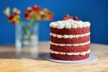 طرز تهیه کیک ردولوت | دیگه واسه خوردن کیک ردولوت تا کافه نرو +ویدئو
