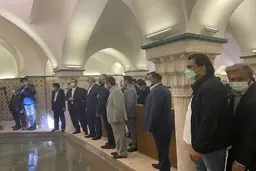 وزیر گردشگری   |   کرمان مقصد اصلی گردشگران خارجی می‌شود 