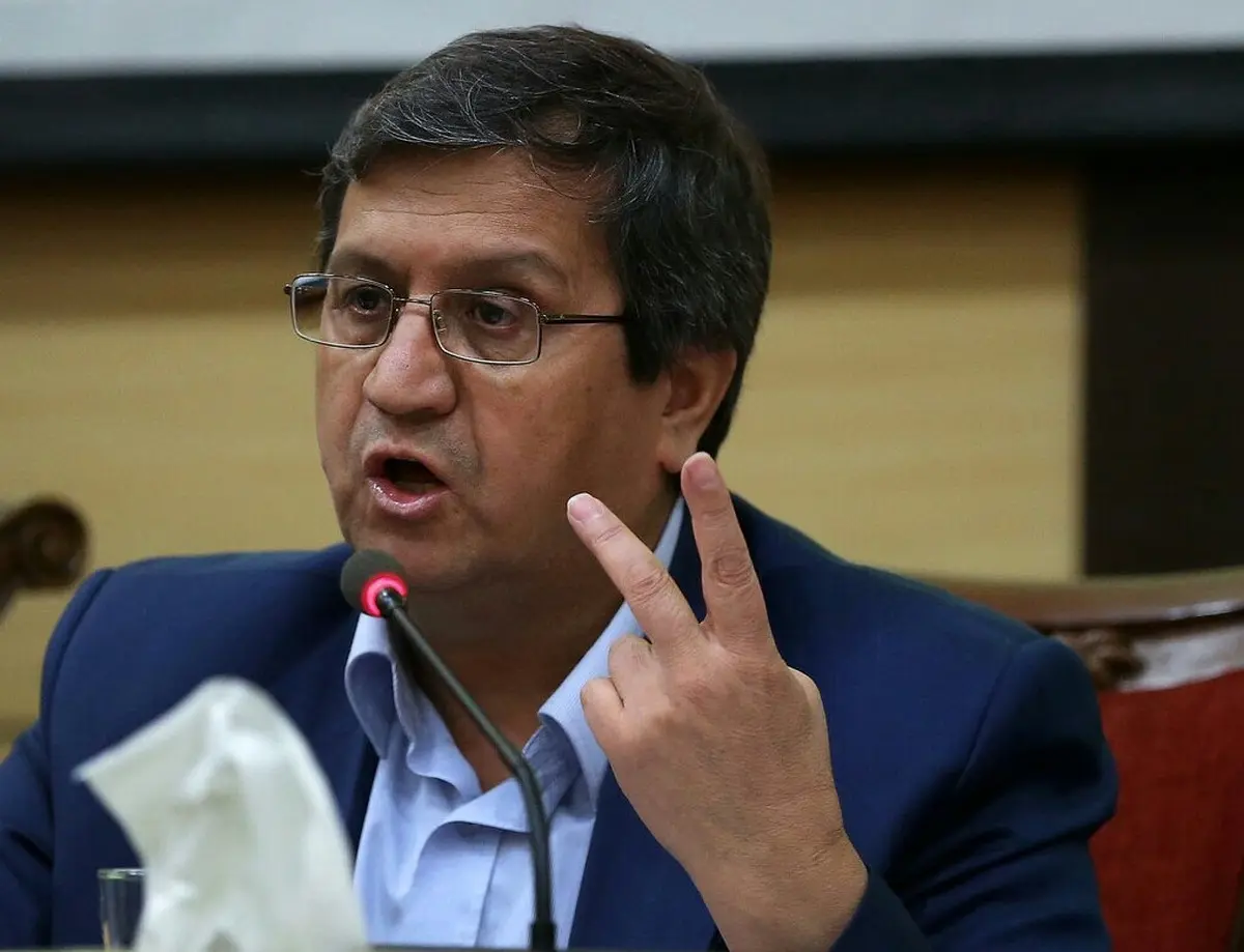 همتی: بانک مرکزی با خرید و فروش اوراق اسلامی، عملیات بازار باز را انجام میدهد