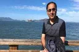 یک استاد ایرانی همچنان در بازداشت اداره مهاجرت آمریکا 