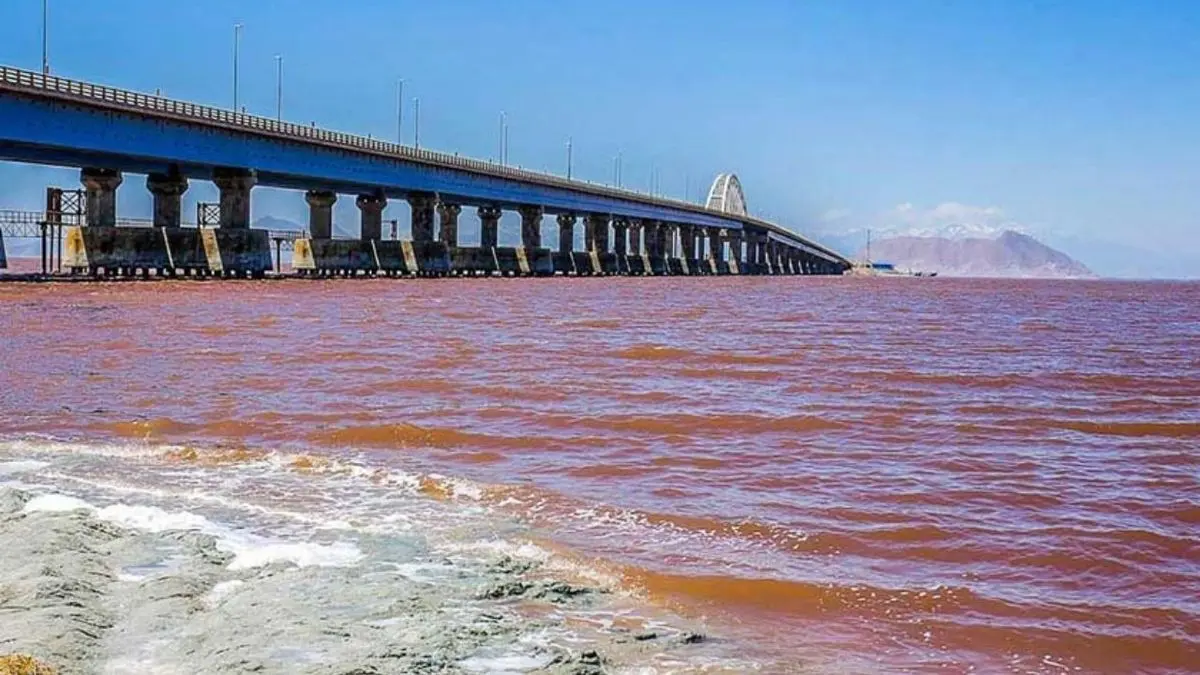 افزایش وسعت دریاچه‌ی ارومیه در نسبت با سال 97