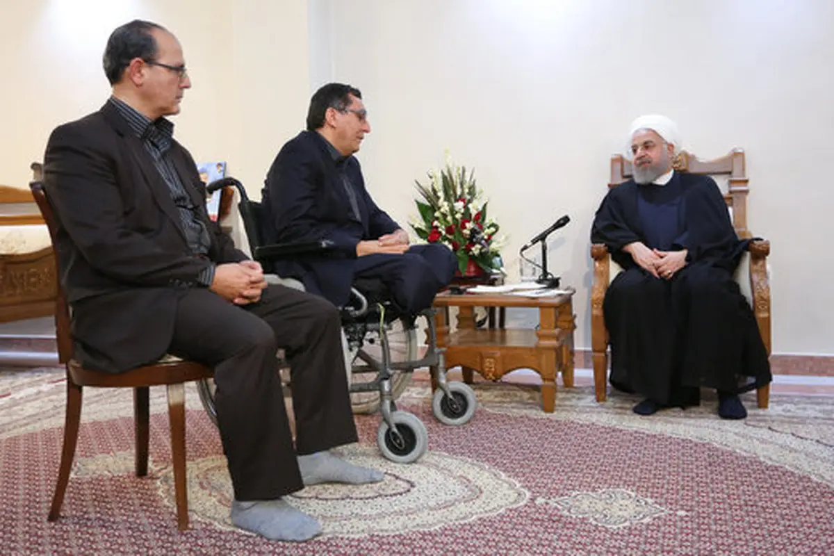 روحانی: همه کسانی کینه از ایران داشتند، حکومت آمریکا را به دست گرفته‌اند