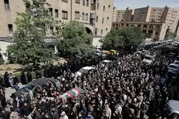 تشییع پیکر  شهید اصغر پاشاپور 