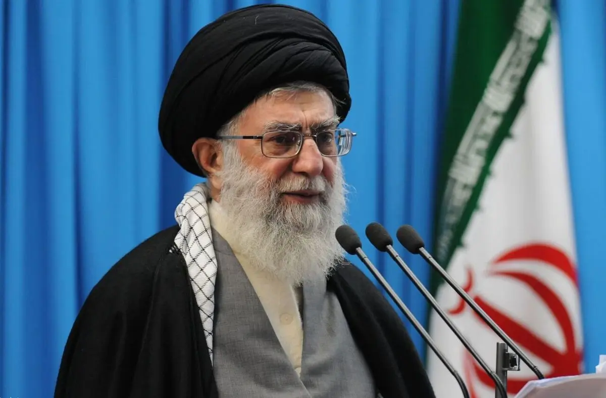 مقام معظم رهبری در نمازجمعه تهران:‌ از مذاکره ابایی نداریم اما نه با آمریکا