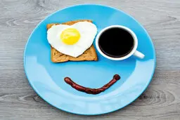 با نخوردن صبحانه این بلاها سرتان می‌آید | از خوردن صبحانه غافل نشو!