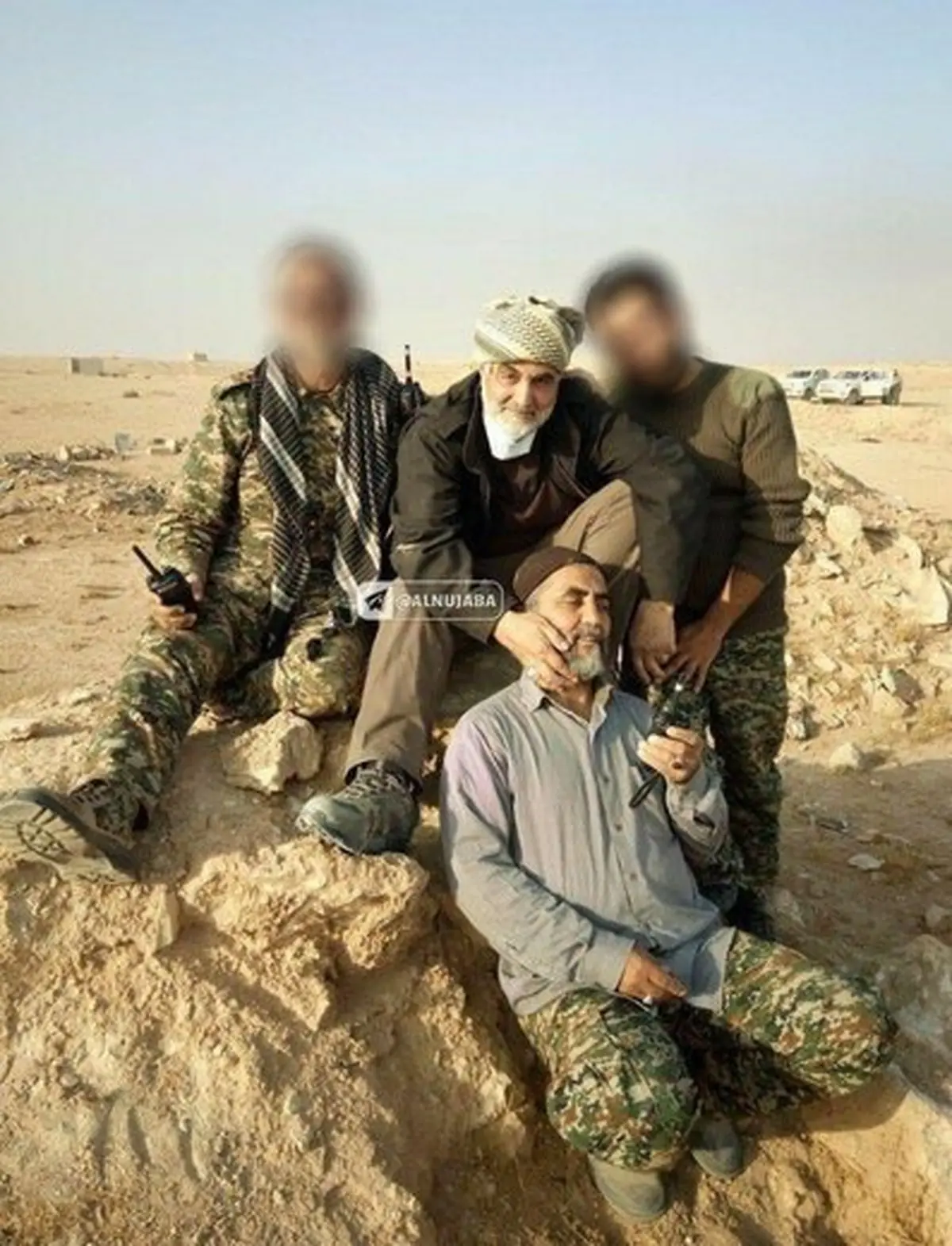 تصویری از سردار سلیمانی پس از فتح آخرین دژ داعش در البوکمال سوریه
