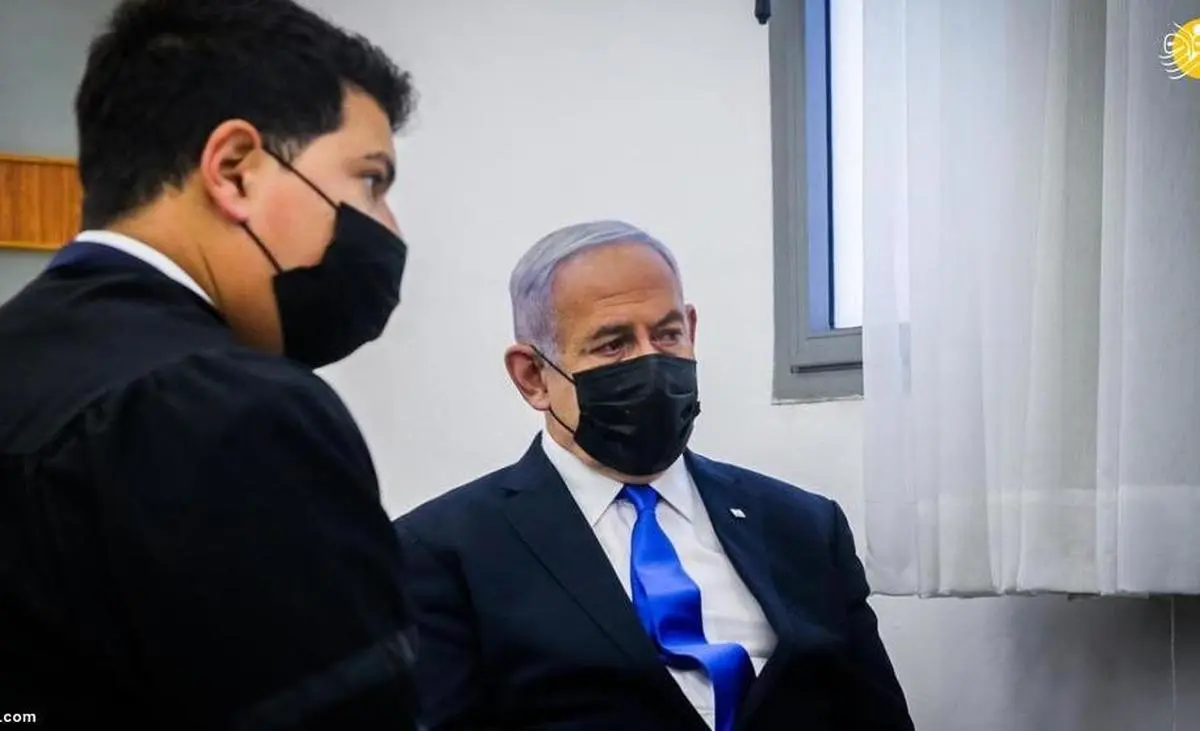 ناراحتی نتانیاهو از محاکمه در دادگاه| جلسه محاکمه نتانیاهو در دادگاه+تصاویر  

