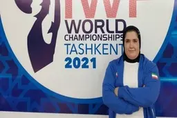 دختر فوق سنگین ایران نفر سوم گروه B وزنه‌برداری قهرمانی جهان شد | فاطمه یوسفی رکورد کشور را جابجا کرد 