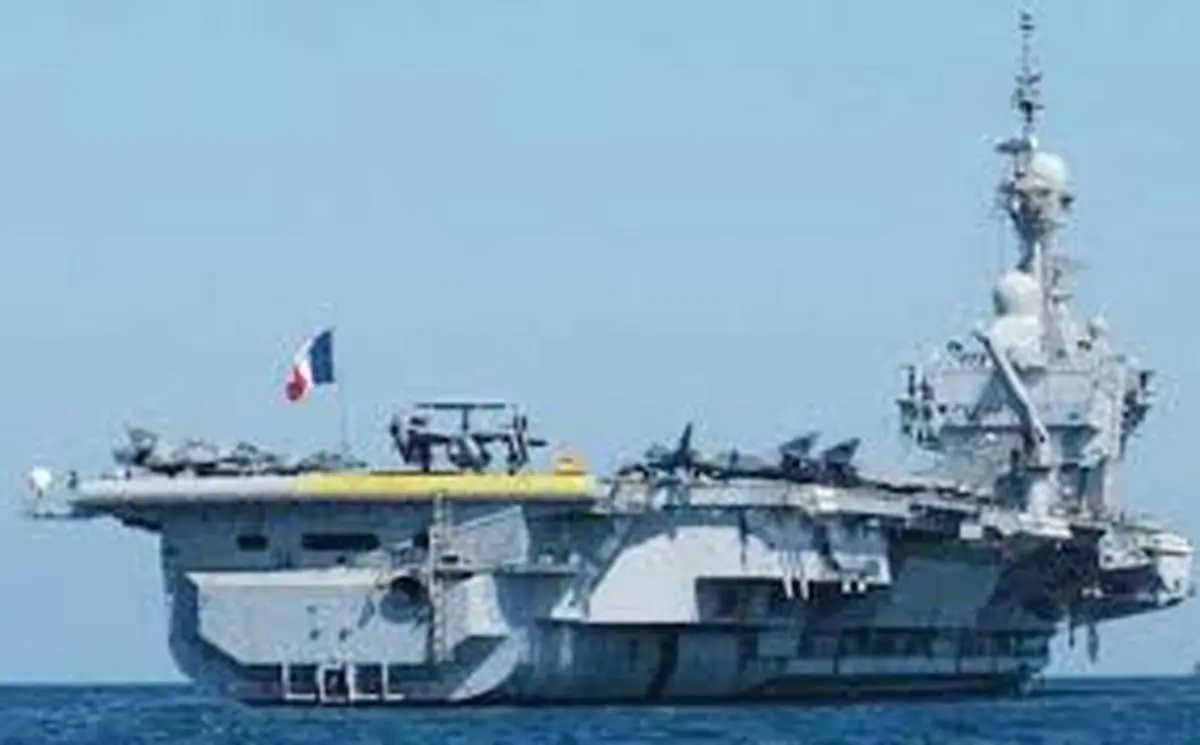 فرانسه ناوهواپیمابر به خاورمیانه ارسال می‌کند