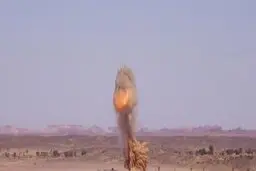 13 کشته و زخمی در پی انفجار یک مین در بصره