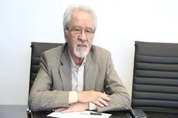 تحریم با جامعه ایران چه کرده است؟ | دست‌های‌خالی