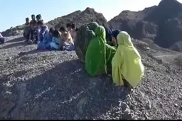 دنبال علم و اینترنت + ویدئو