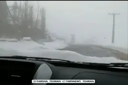 لحظه وقوع بهمن در جاده دربندسر شمیرانات تهران + ویدئو