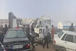  مصدومین تصادف زنجیره ای امروز در محور بهبهان - اهواز به ۴۰ نفر افزایش یافت + ویدئو 