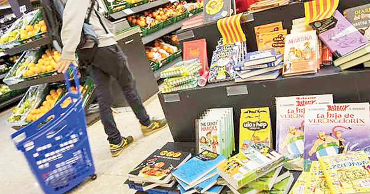 مسیر جدید عرضه کتاب در دنیا | کرونا سوپرمارکت‌ها را کتاب‌فروش کرد