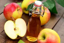 مصرف سرکه سیب برای این افراد ممنوع! 