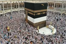 آغاز مناسک حج با ورود زائران به صحرای عرفات+ ویدئو
