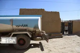 روزانه ۳۳ تانکر آب آشامیدنی به غیزانیه ارسال می‌شود.