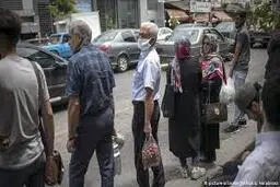  فعالیت کلیه اجتماعات، باشگاه‌های ورزشی، کافه‌ها و قهوه‌خانه‌های سنتی در تهران تعطیل شدند
