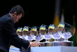 قرعه کشی لیگ برتر فوتبال  |   دربی تهران هفته هشتم