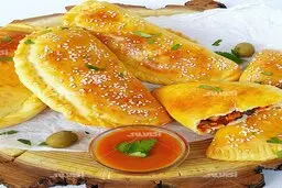طرز تهیه پیراشکی خونگی با خمیر فوری | طرز تهیه پیراشکی سوسیس