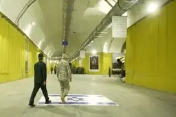 پرچم آمریکا زیر پای فرماندهان قرار نگرفت