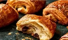 طرز تهیه کروسان پیتزایی | یه فینگر فود لذیذ برای تولد +ویدئو