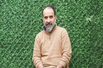 رضا امیرخانی در دماوند سقوط کرد+اولین ویدئو از لحظه‌ی سقوط