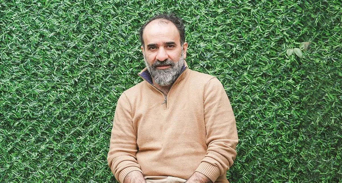 رضا امیرخانی در دماوند سقوط کرد