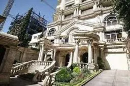  یارانه | برای پر کردن استخر خانه‌های لاکچری روزی ۱.۲ میلیارد تومان یارانه صرف میشود