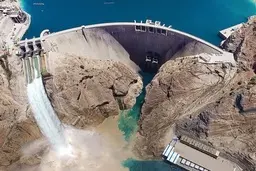 
 دو هفته است کسی نمی‌داند پشت سدها چقدر آب هست | وزارت نیرو: تکذیب می کنیم
