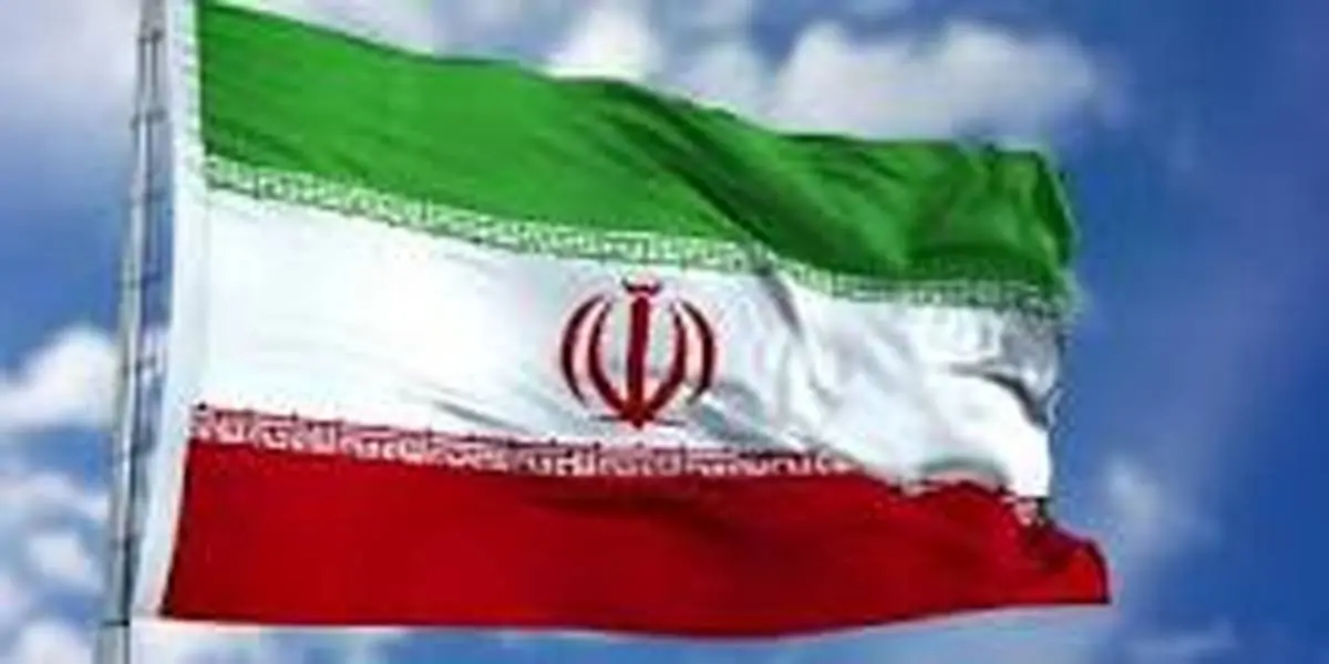 پدیدار شدن پرچم ایران در آسمان آلاسکا! + ویدئو