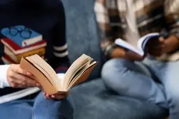 کسانی که دیگر نمی‌خوانند، توان اندیشیدن را هم از دست می‌دهند