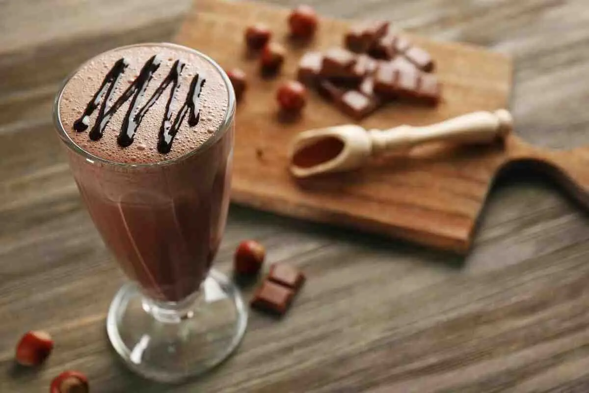 شیک های شکلاتی: طعمی بهشتی برای تابستان گرم! | طرز تهیه شیک شکلاتی +ویدیو 