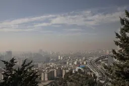 هوای تهران همچنان آلوده | ازن در آسمان پایتخت