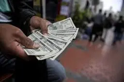پیش‌بینی یک کارشناس از قیمت ارز در سال ۹۹ 