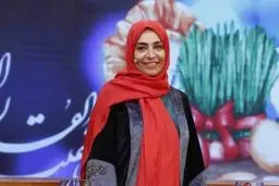 ساناز سماواتی با شلوار تنگ و بلوز آستین کوتاه با شوهرش ست کرد | پوشش عجیب خانم بازیگر