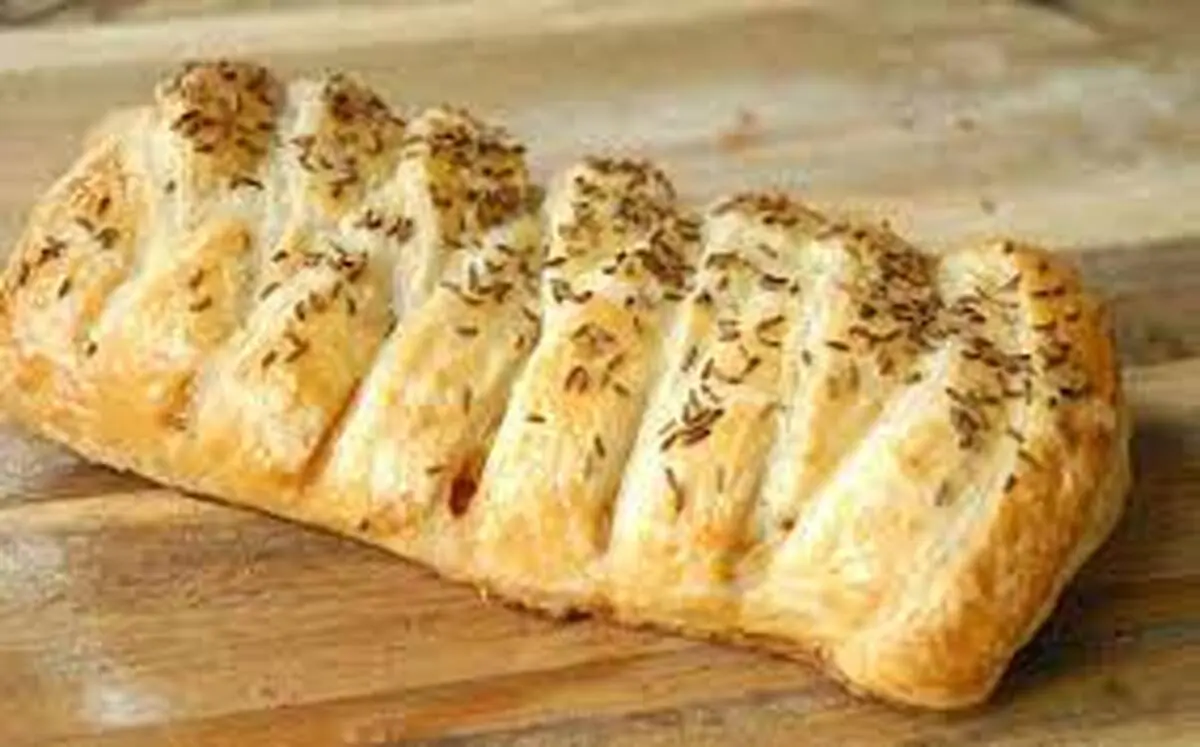 میان وعده ای که سر اون جنگه فقط اشترودله! | طرز تهیه اشترودل گوشت +ویدئو