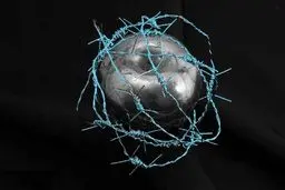 با عجیب‌ترین کالا‌های ممنوعه در کشور‌های جهان آشنا شوید + عکس