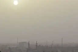 زاهدان؛ گردو خاک شدید/ کاهش دید افقی به 600 متر 