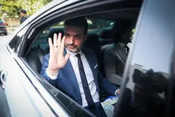  فوتبال  |  تکذیب بازگشت استراماچونی به استقلال