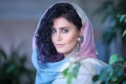 رنگ عجیب موهای الناز شاکردوست جنجالی شد | الناز شاکردوست با رنگ مویی که ندیده بودید