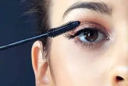 اگه میخوای بدونی چرا ریمل نو٬ خشک میشه مطلب را دنبال کن! | علت اصلی خشک شدن ریمل