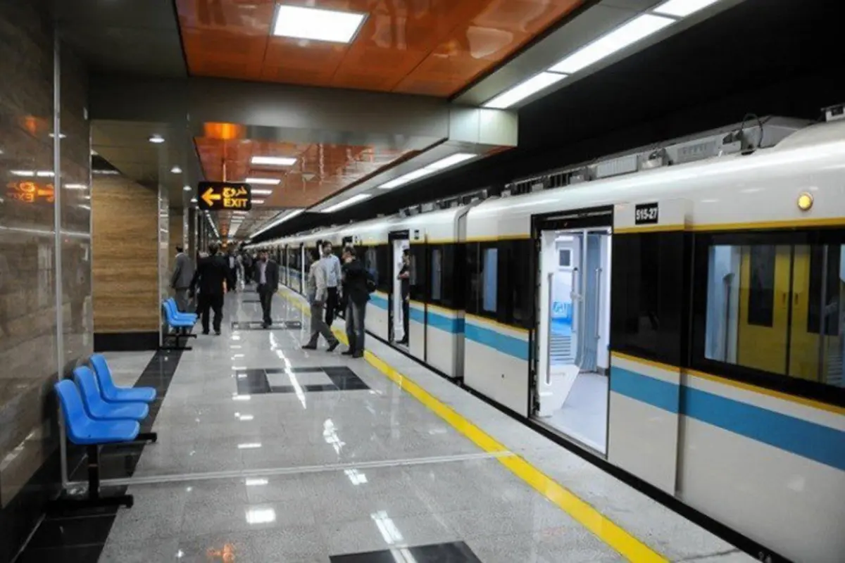 
مترو | مسافرگیری در ایستگاه بسیج خط ۷ متروی تهران انجام نمی شود.
