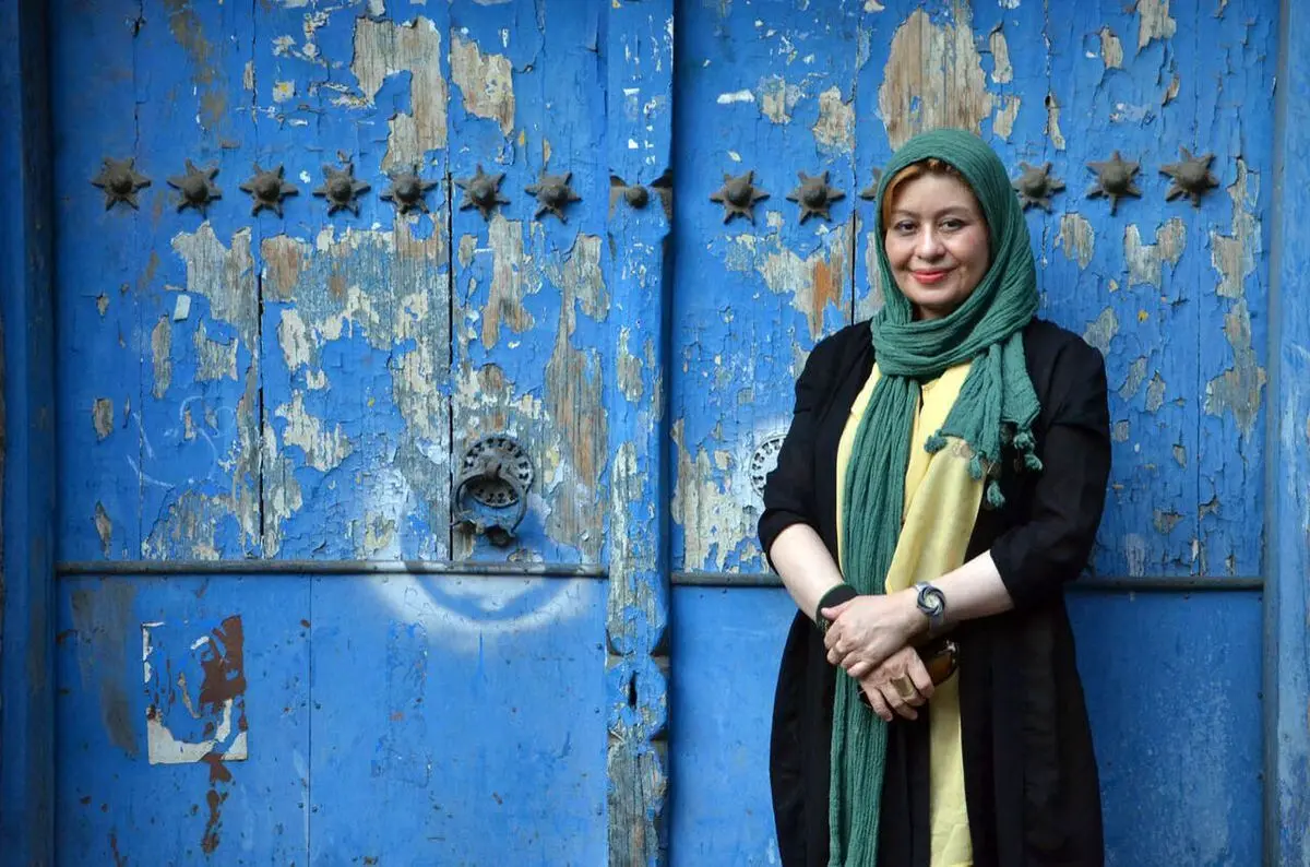 به من گفتید خفه شو خودتان صیغه یک روزه شدید