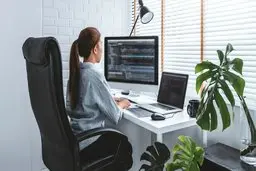 زنانی که ۶ ساعت در روز تحرکی ندارند در معرض این بیماری هستند