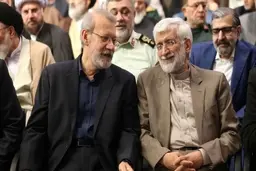 ساعاتی پس از انتصاب «علی لاریجانی»، «جلیلی» چهار توییت کنایه آمیز پی‌در‌پی علیه هرگونه مذاکره منتشر کرد | کنایه‌ توییتری جلیلی به لاریجانی؛ پاسخ سریع به انتصاب تازه؟

