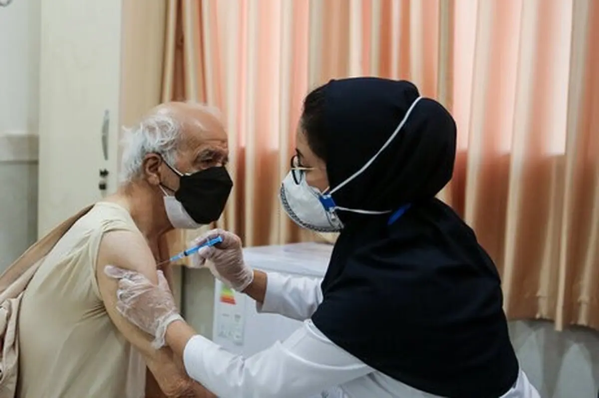 تزریق بیش از ۴۰۸ هزار دز واکسن کرونا در کشور طی شبانه‌روز گذشته