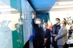 بازدید جمعی از اعضای هیات‌رئیسه مجلس از مرکز مانیتورینگ پلتفرم‌های دیجیتال همراه اول
